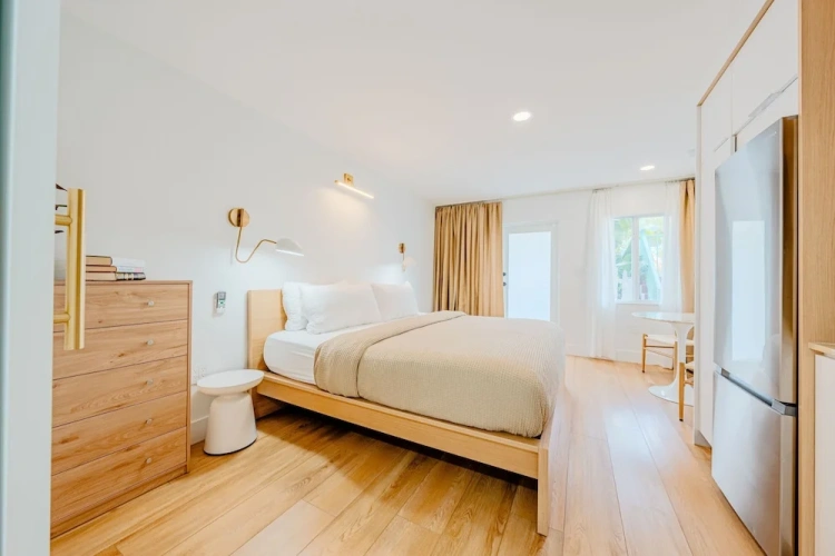 Deluxe Double Studio with pool view