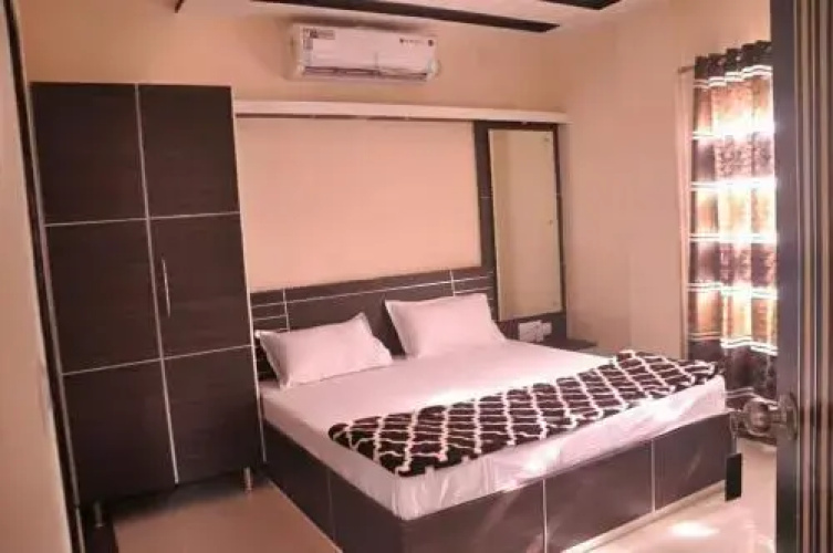 Nagpal Hotel