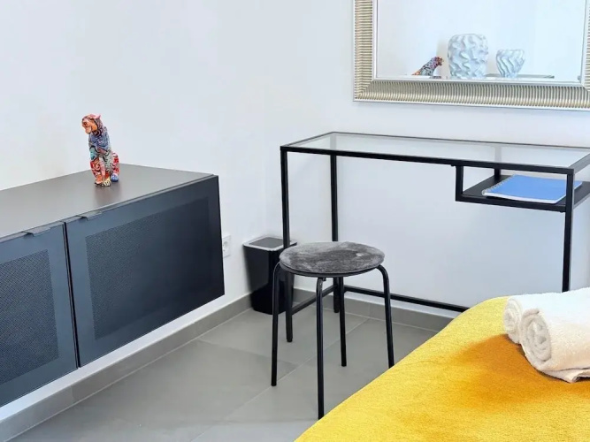Charming one bedroom flat with terrace