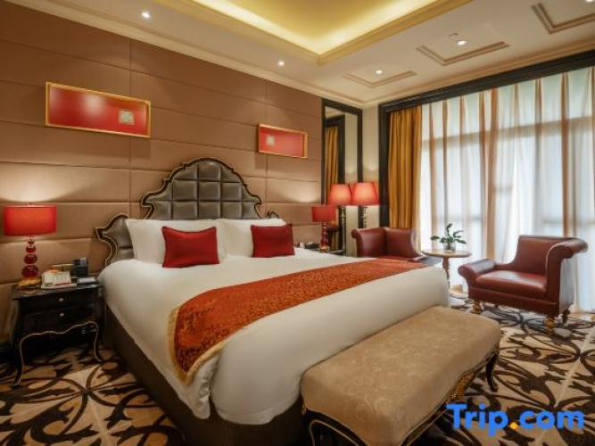 Deluxe Double Suite