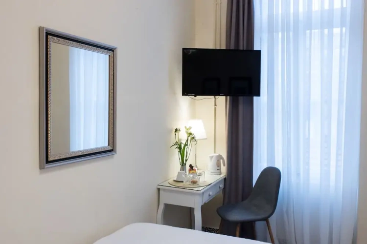 Standard Single room with balcony