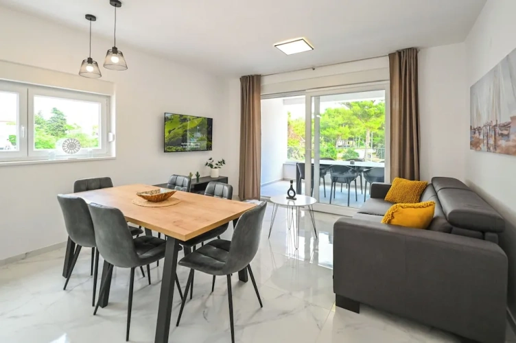 2 Bedrooms Superior Apartment