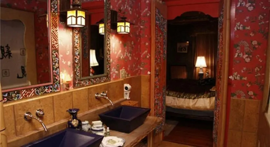 Seven Sisters Inn (A Historical Bed and Breakfast)