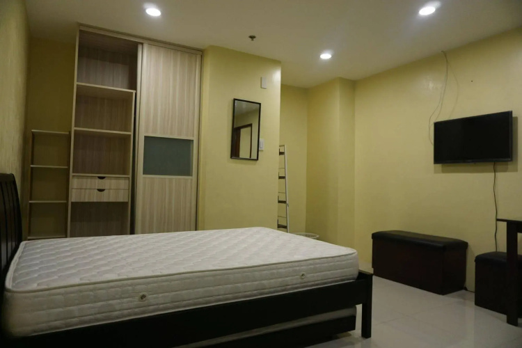 Mega Tower Residences