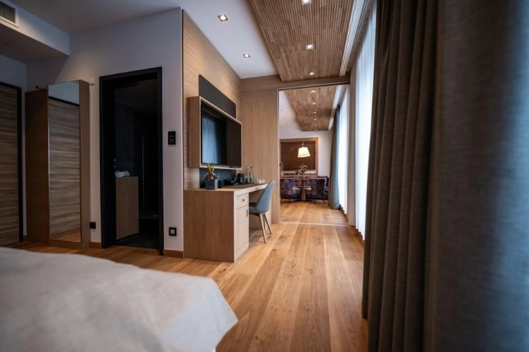 3 Bedrooms Basement Suite