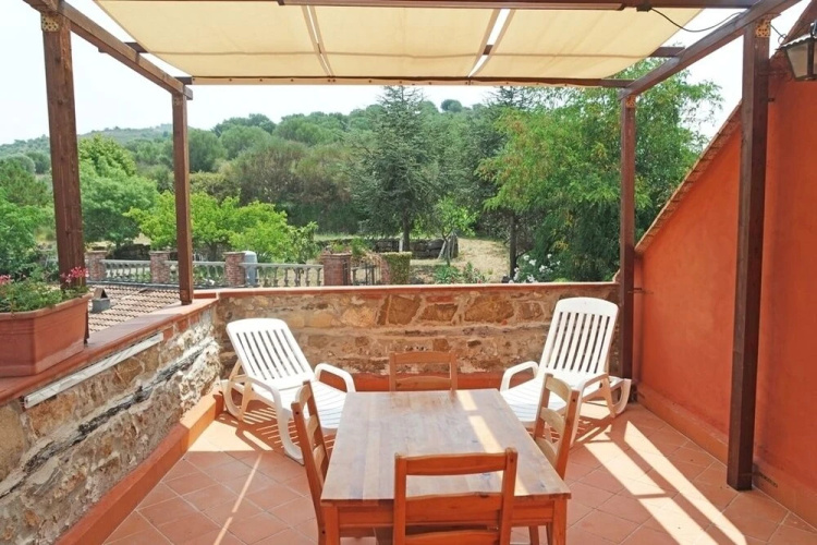 Emanuele Apartments