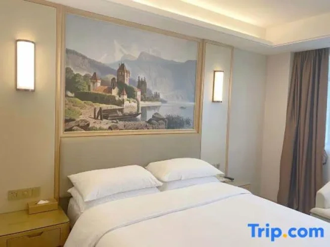 Deluxe Double room with view
