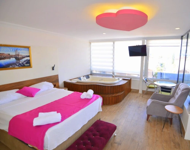 1 Bedroom Suite with sea view