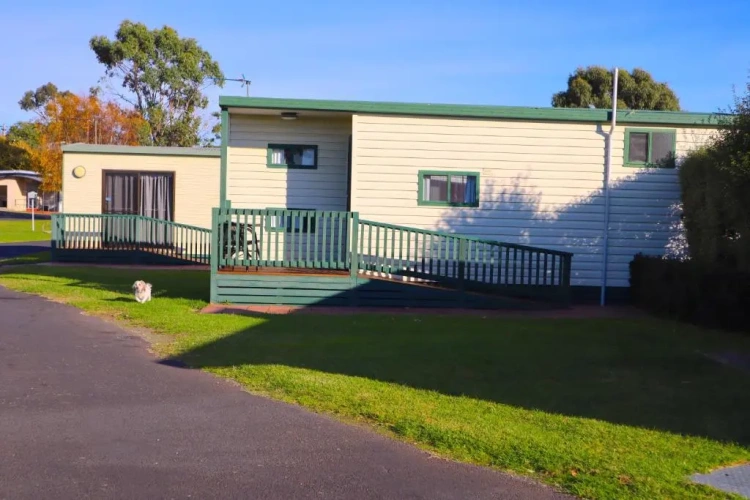 Economy Cottage