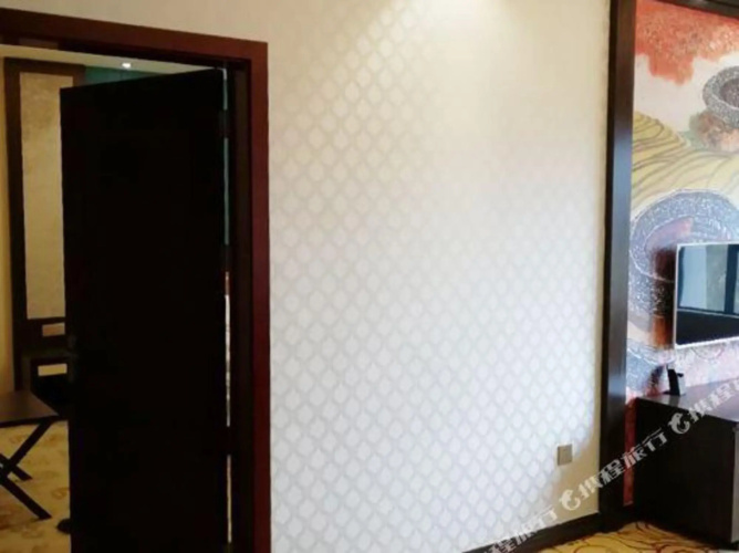 Yucheng Hotel