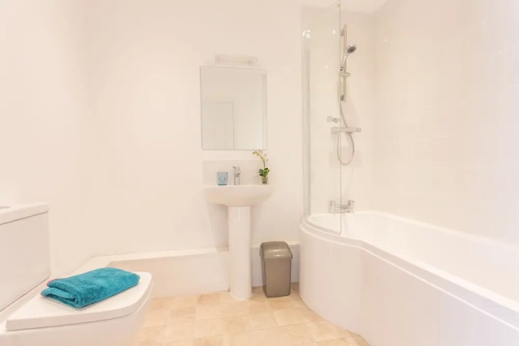 2 Bedrooms Deluxe Apartment