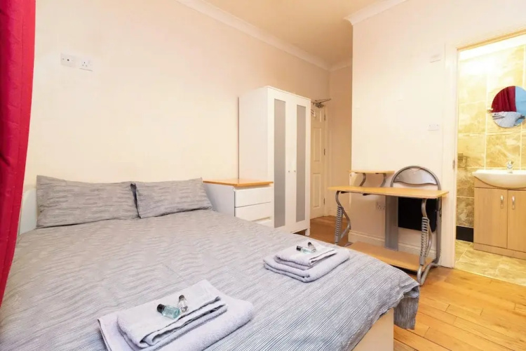 Cosy studio flat in the Polygon
