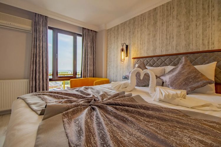 Avrasya Port Hotel