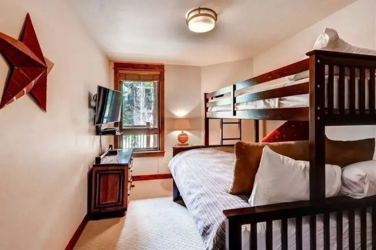 2 Bedroom Condo