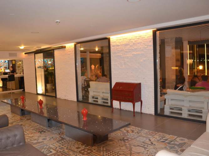 Hotel Brisamar Suites