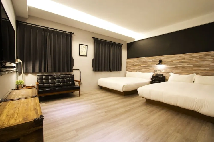 Deluxe Quadruple room