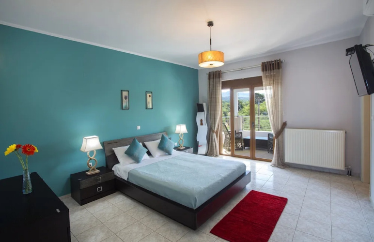 Villa Plousia