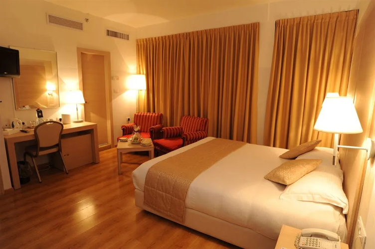 Legacy Hotel