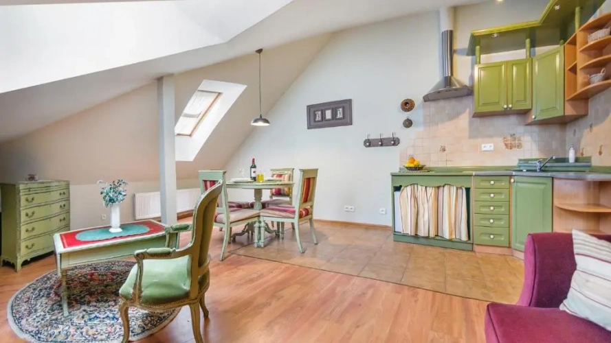 Deluxe Apartment