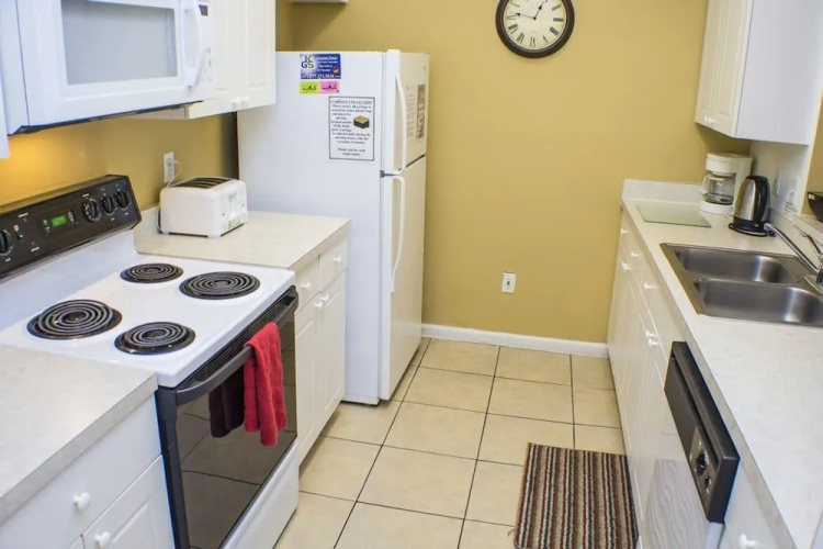 Windsor Palms 8100 - 303