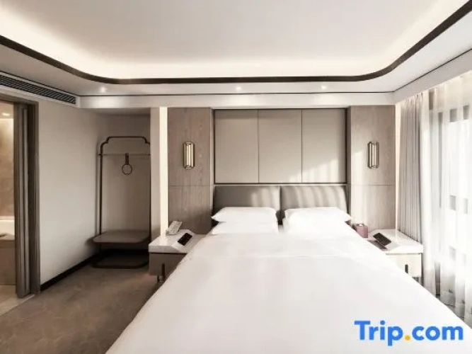 Deluxe Double Suite