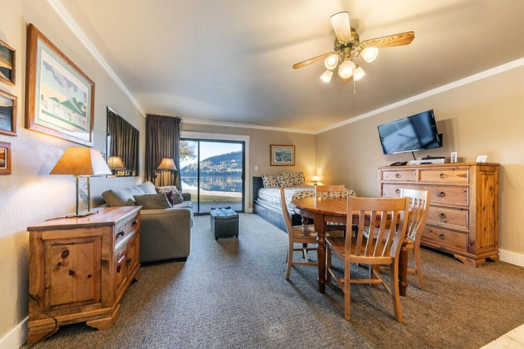 146 Bldg C 1 Bedroom Condo