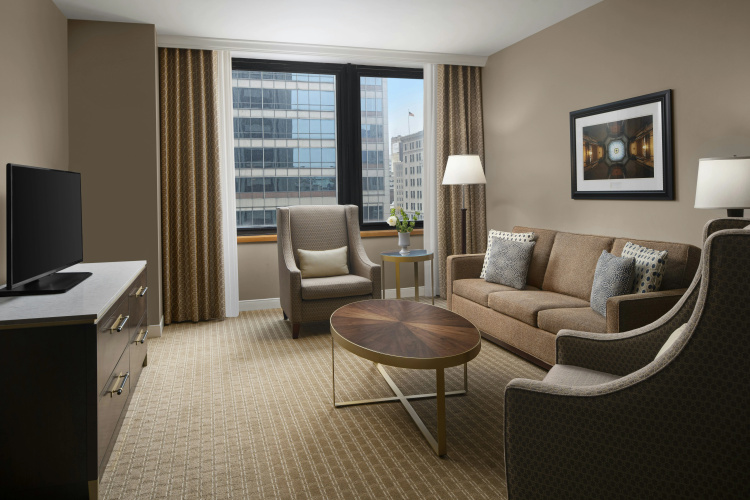 Hilton Indianapolis Hotel & Suites photo 6