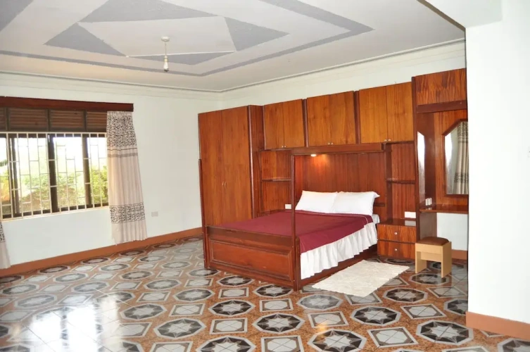 Standard Family room