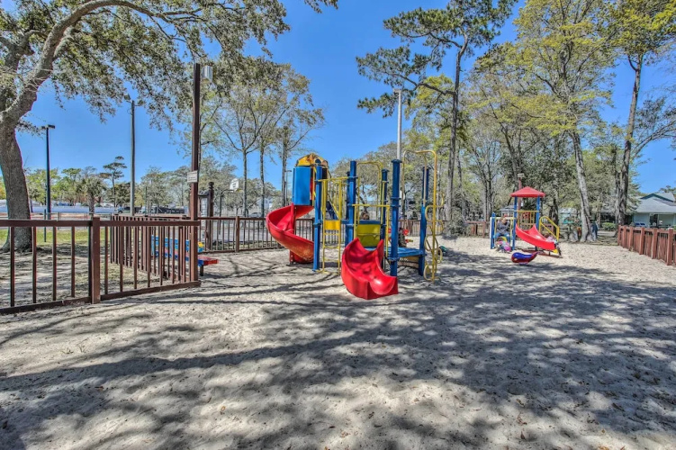 Oceanfront Condo w/ Balcony in Myrtle Beach!