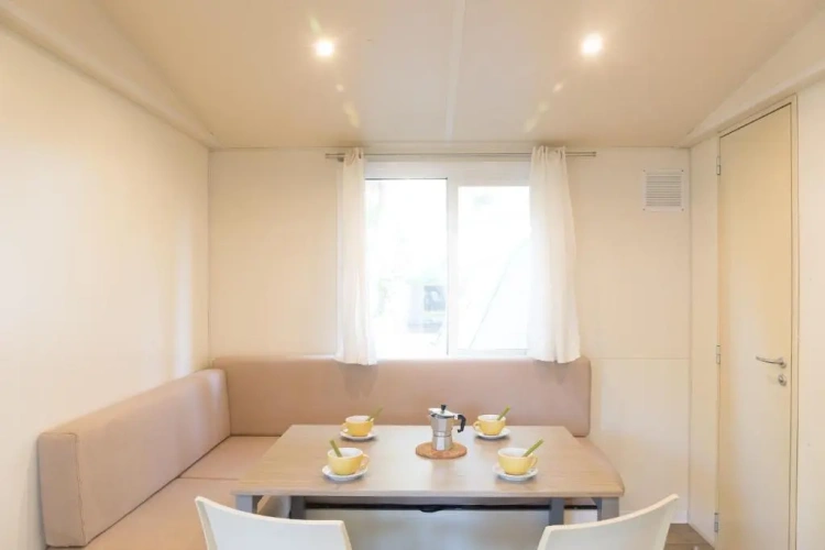 Deluxe Quadruple Bungalow