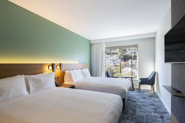 Holiday Inn Express & Suites Queenstown photo 24