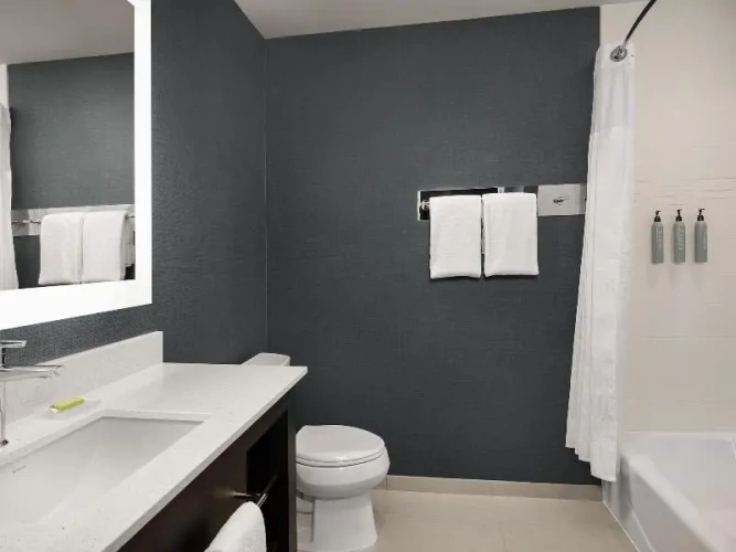 Quadruple Suite