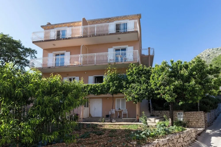 1 Bedroom Premium Apartment