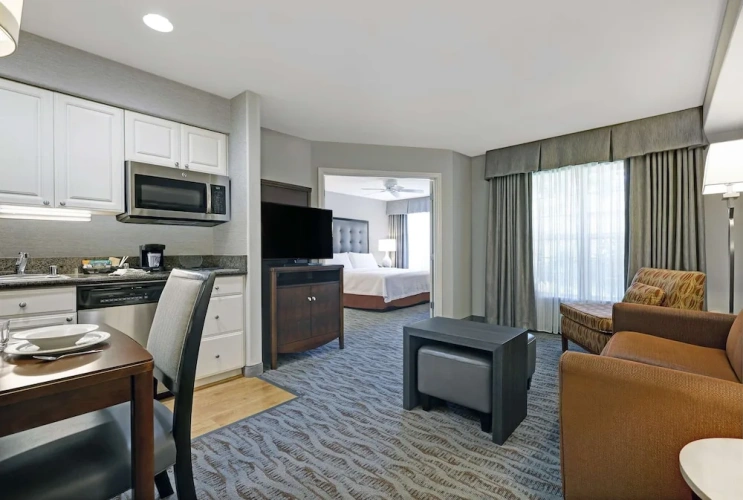 1 Bedroom Suite