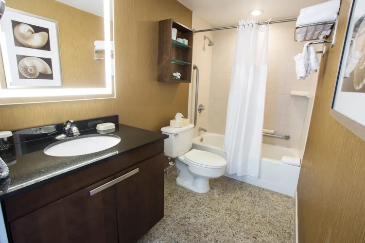 Quadruple Suite with balcony