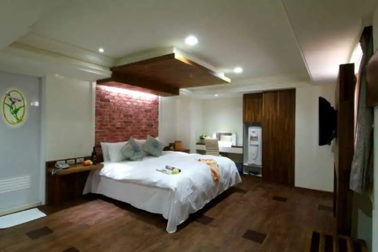 Honeydew Hotel