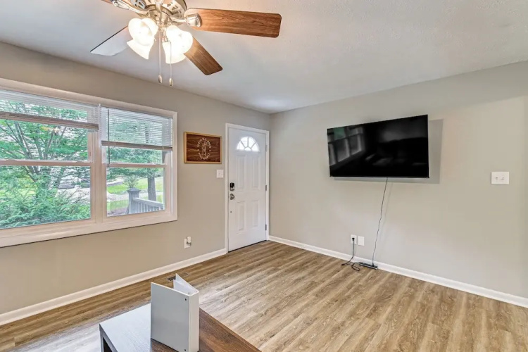 Pinehurst Home w/ Deck < 2 Mi to Golf Course!