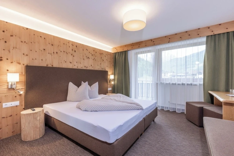 Standard Double room with mountain view