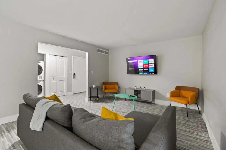 Comfy 2BR 2BA Unit in Pime Location