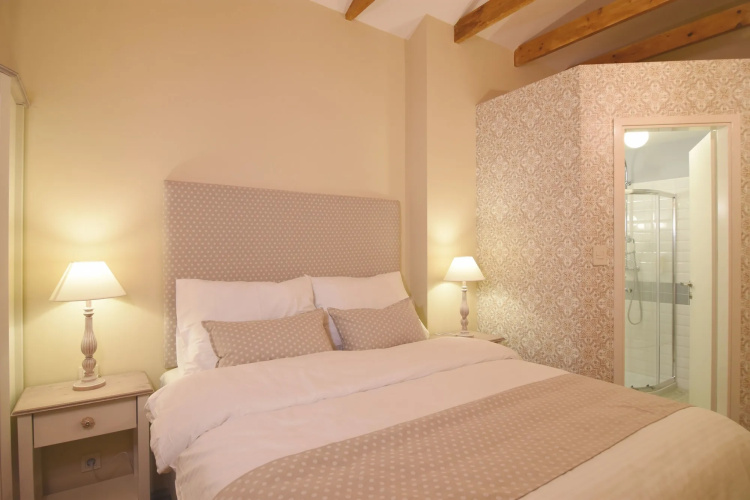 Janez Rooms