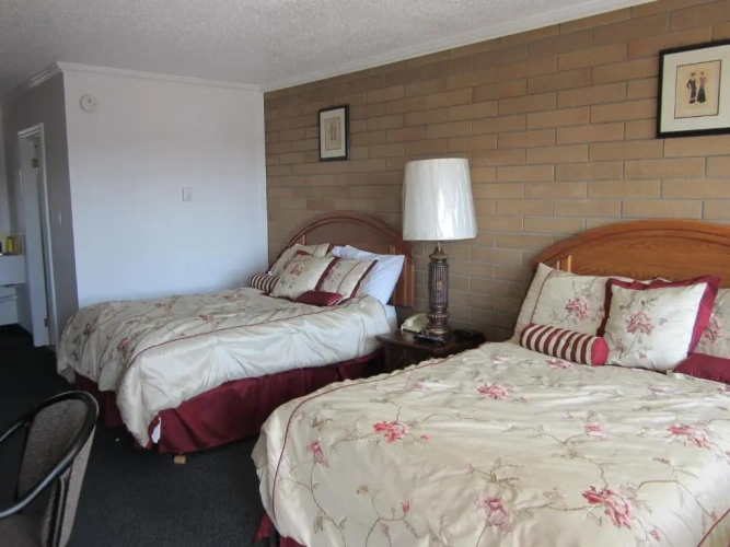 Deluxe Quadruple room