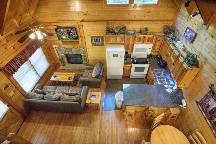 Lockers Lodge by Eagles Ridge Resort
