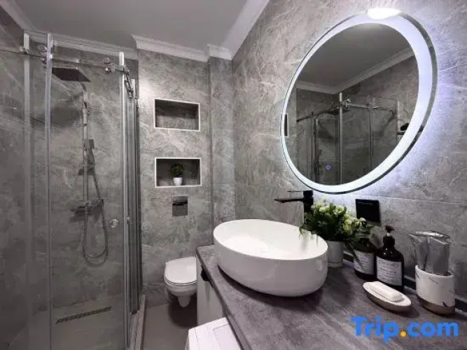 Nice Raimbek11-38 residence & drinking water as a gift