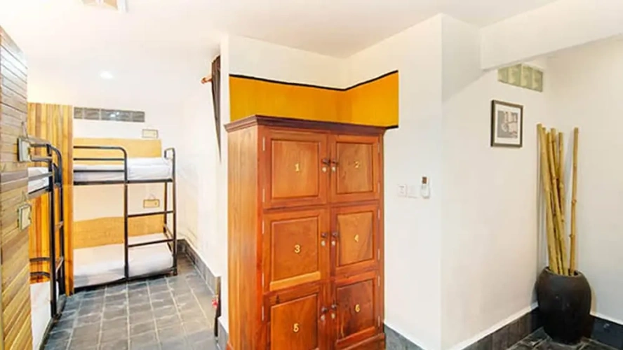 Bed in Dorm (female dorm)