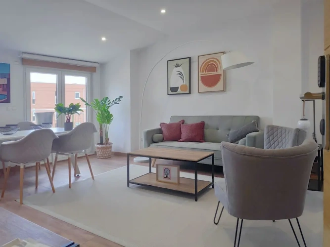 1 Bedroom Apartment