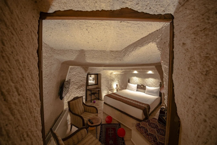 Farmer Cave House