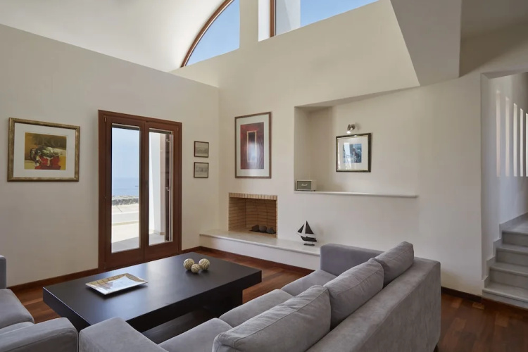 Periscope Villa