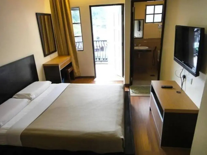 Hotel Chua Gin