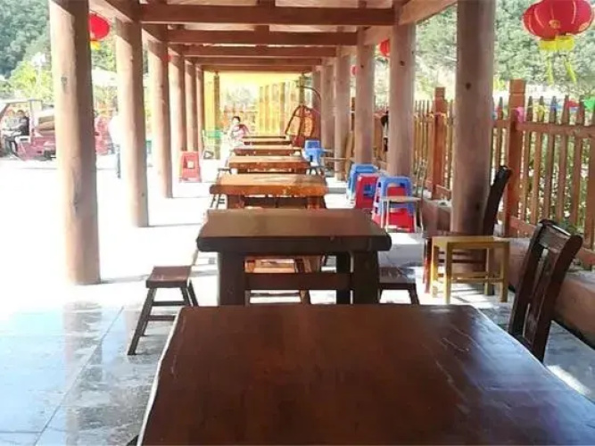 Baotianman Shanshui Inn