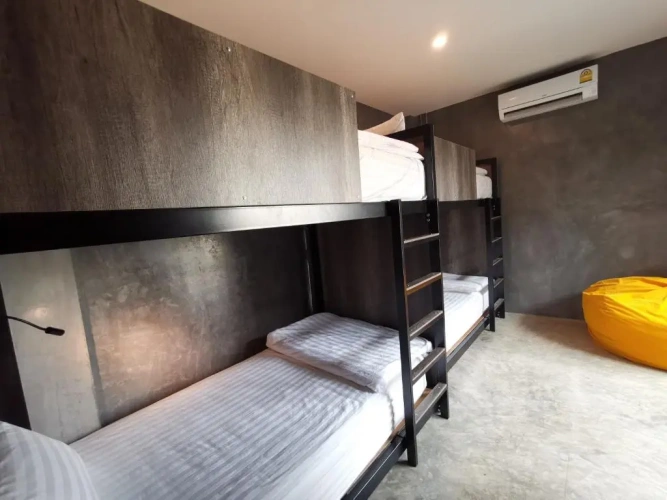 Deluxe Quadruple room